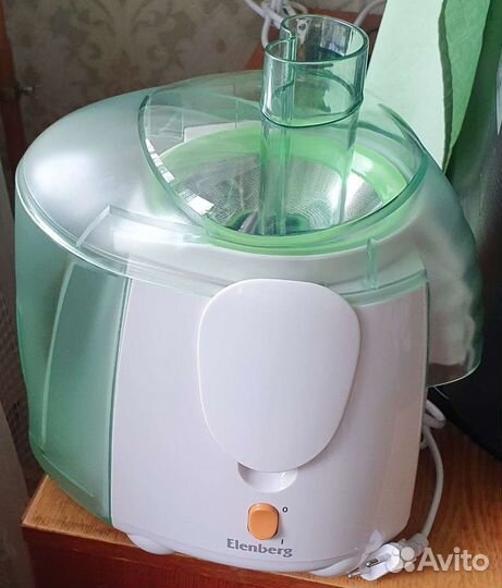 Соковыжималка новая