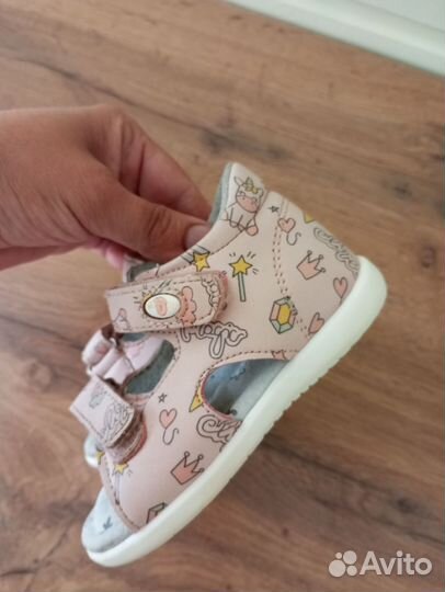 Босоножки для девочки 23 размер