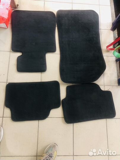 Автомобильные коврики ворсовые