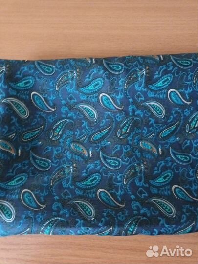 Отрезы натурального шёлка, хлопка, вельвета. СССР