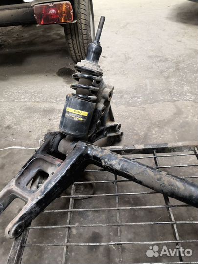 Траверса кабины даф 95