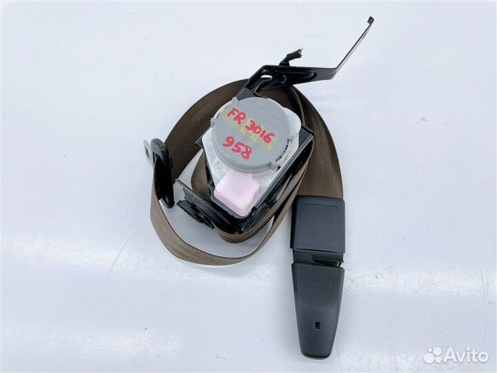 Ремень безопасности передний правый Porsche