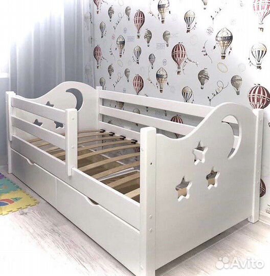 Кроватка детская Луна