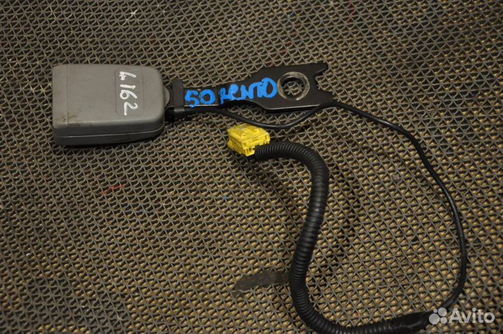 Замок ремня безопасности KIA sorento BL