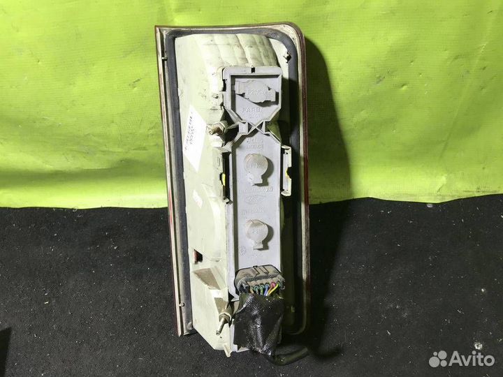 Фонарь задний левый Ford Transit Connect 2002-2