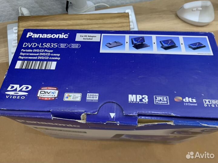 DVD плеэр Panasonic DVD-LS835