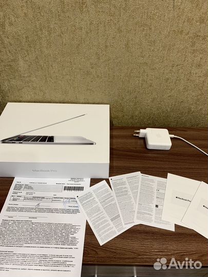 Apple MacBook Pro 13 2020
