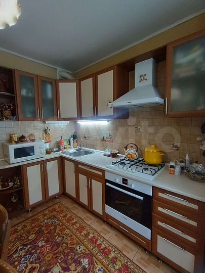 2-к. квартира, 52 м², 2/9 эт.