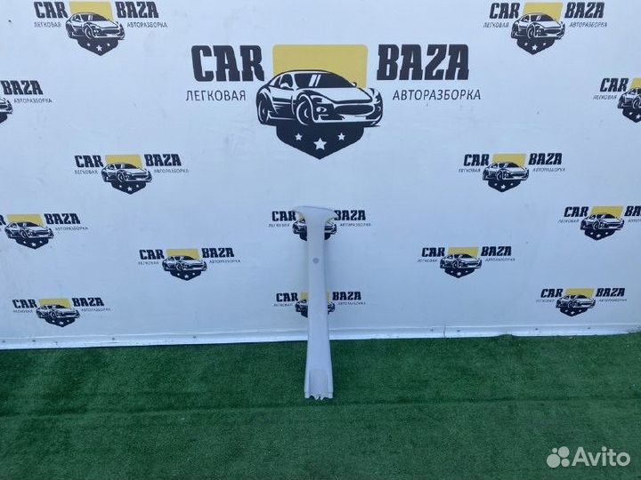 Обшивка стойки центральная верхняя левая L