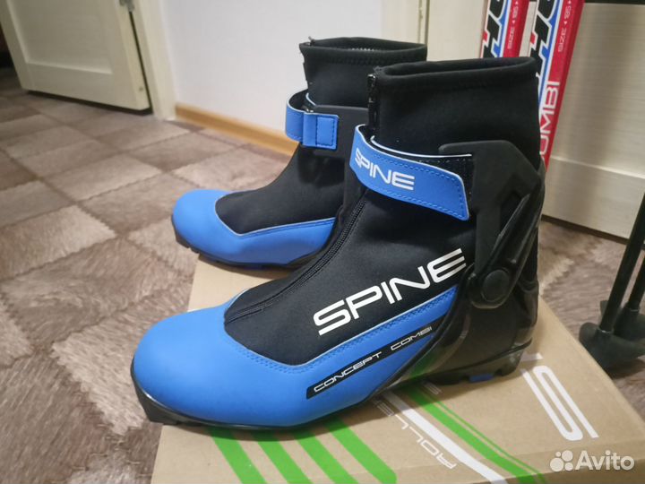 Лыжные ботинки Spine