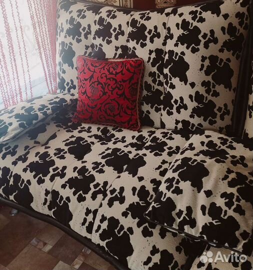 Диван и 2 кресла