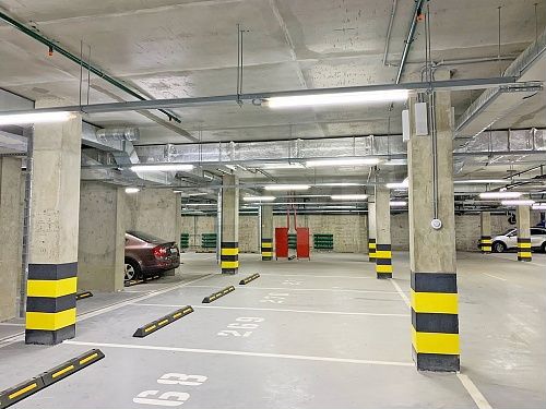 Машиноместо