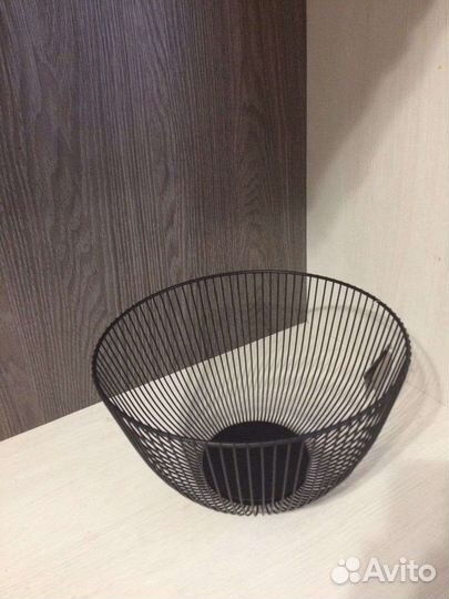 Ваза корзинка металлическая для фруктов