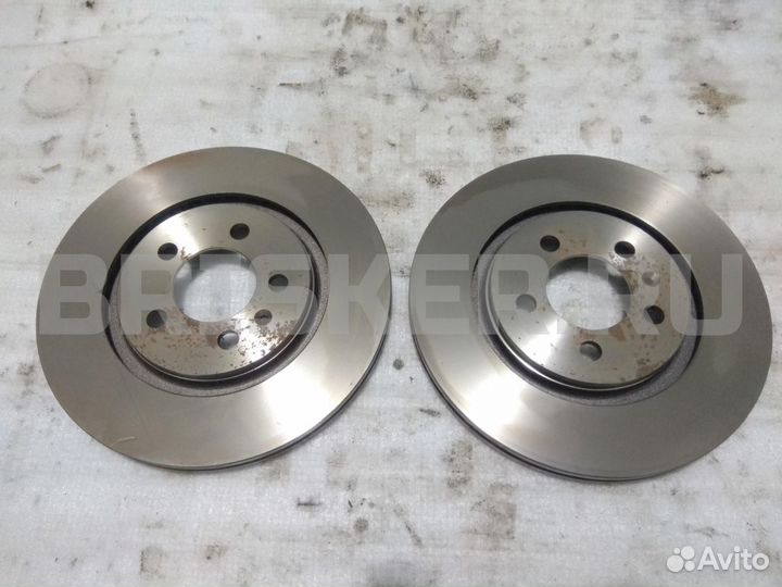 Диск тормозной перед Фольксваген Гольф 3