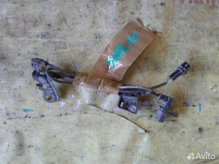 Датчик ABS передний правый Toyota Wish ANE10