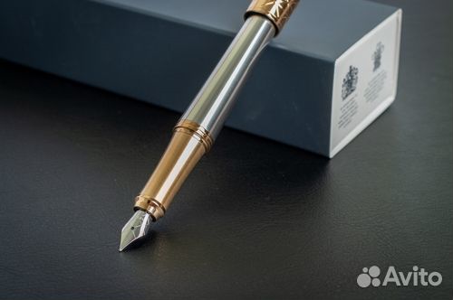 Ручка перьевая Parker Urban Premium Aureate Powder