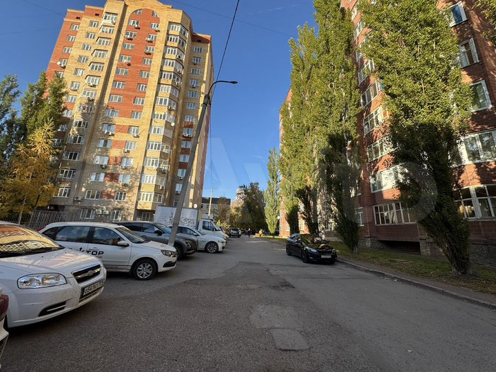 Под студию танцев, фитнес или офис в центре