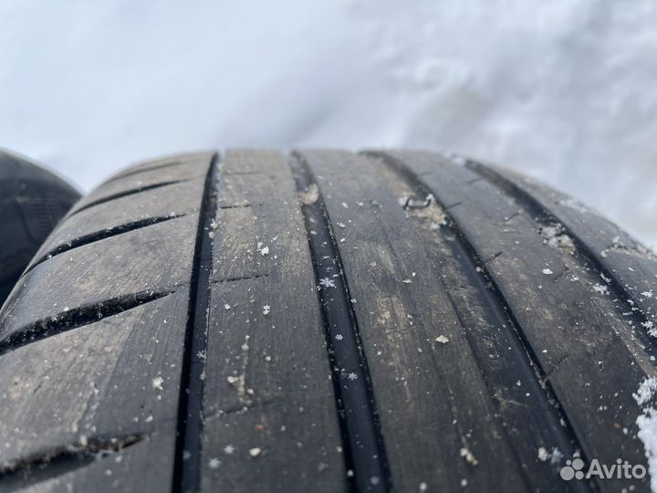 Michelin Pilot Sport 4 225/45 R18 95Y
