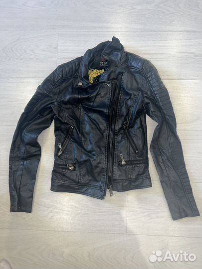 2 больших пакета вещей