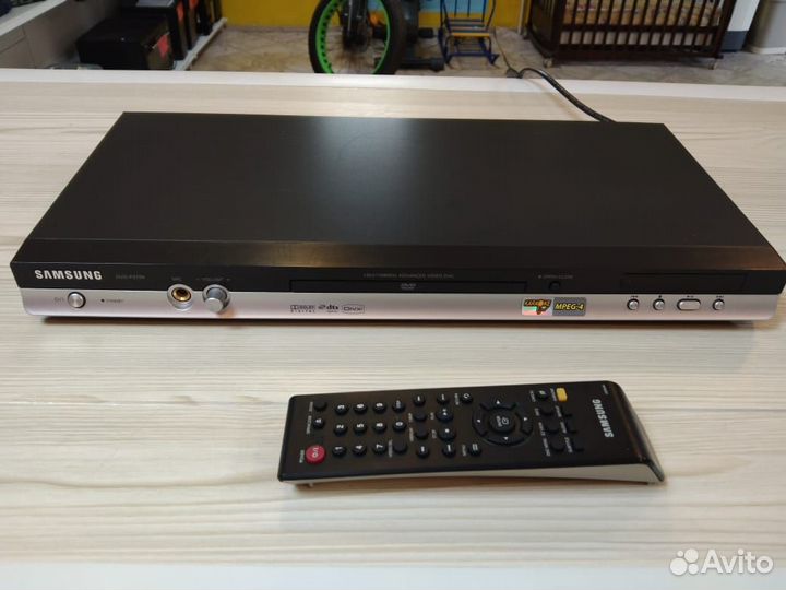 DVD-плеер Samsung DVD-P370K