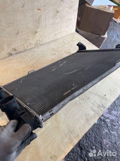 Радиатор охлаждения двигателя Mercedes w212 w204