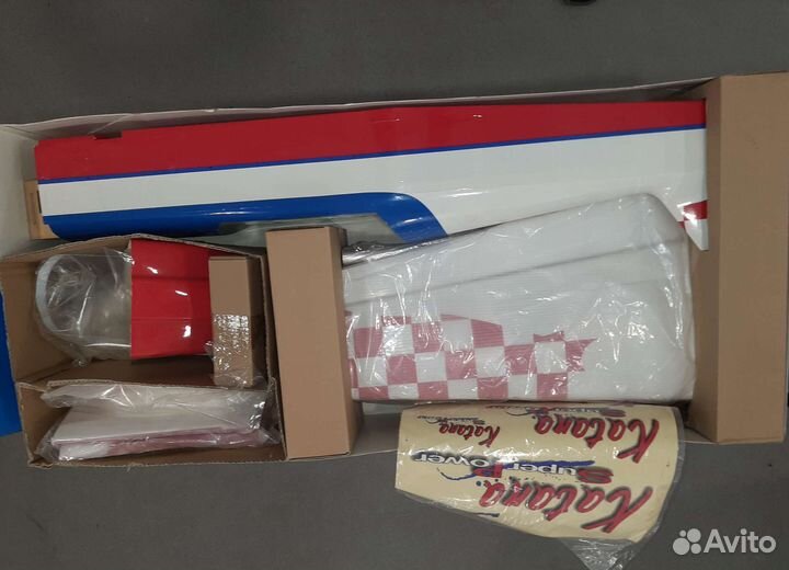 Радиоуправляемый самолет Katana