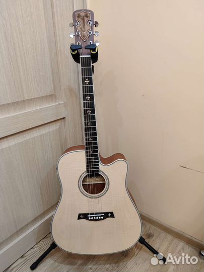 Электроакустическая гитара crusader новая