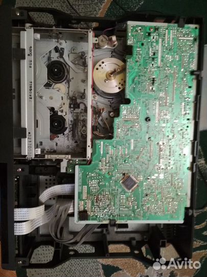 Видеомагнитофон