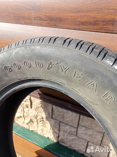 Goodyear Eagle RS-A 235/65 R17