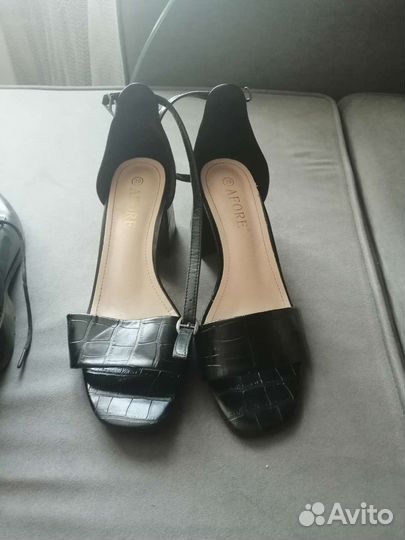 Босоножки летние