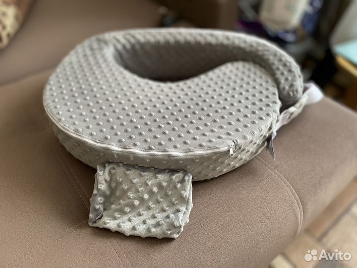 Подушка для кормления грудью