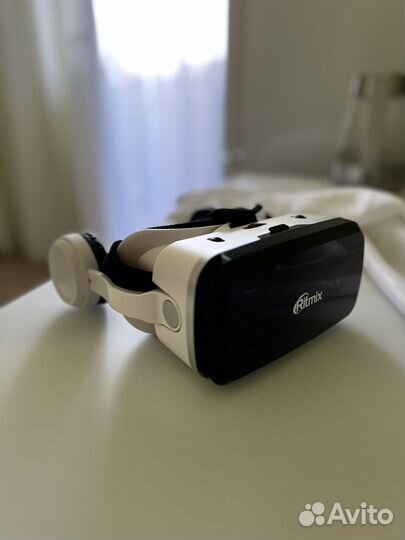 Ritmix Виртуальные очки с наушниками RVR-600