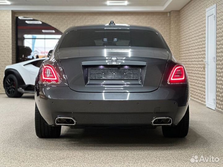 Rolls-Royce Ghost 6.8 AT, 2024, 1 км