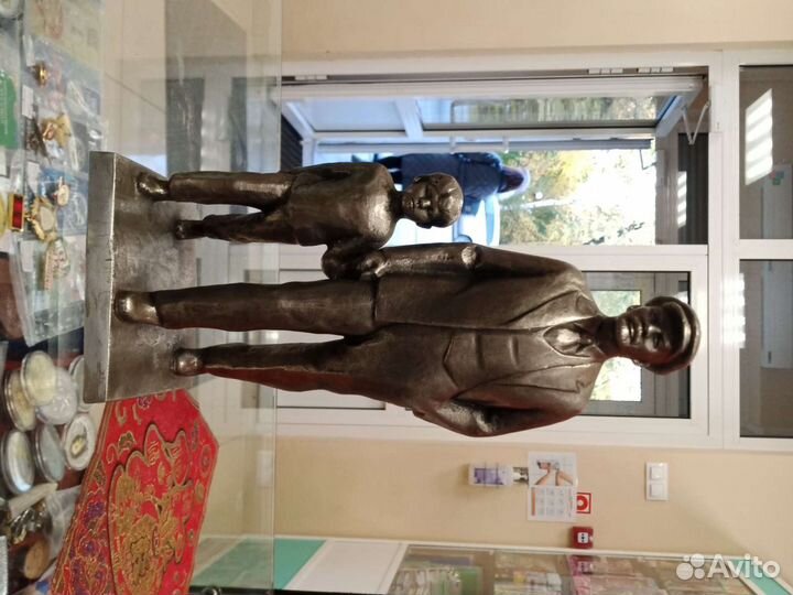 Статуэтка Ленин с ребенком Редкая ск.Чаркин 1973 г