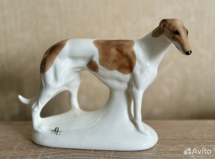 Фигурка фарфор собака Русская борзая 14,5 см