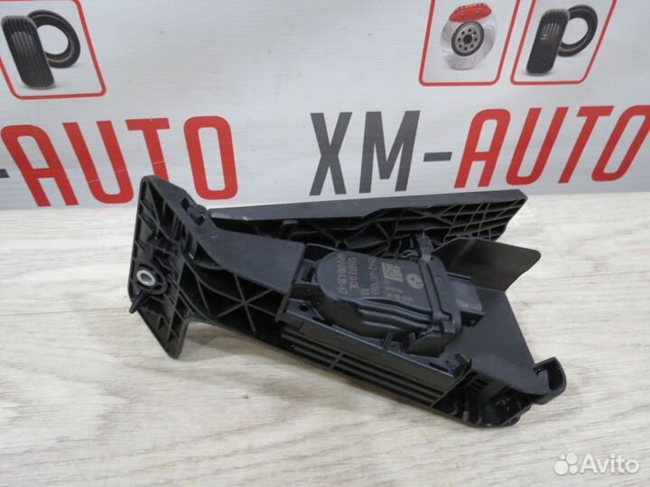 Педаль газа BMW 3 G20