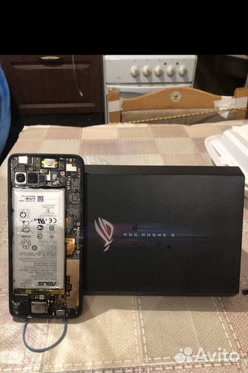 ASUS Rog Phone 3, 8/256 ГБ