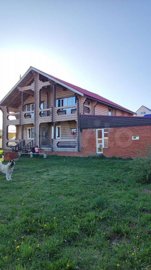 Дом 411 м² на участке 12,7 сот.