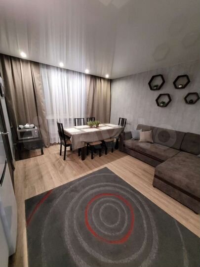 4-к. квартира, 70 м², 1/5 эт.