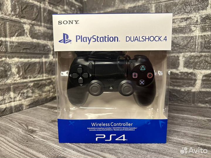 Джойстик Геймпад DualShock 4 v2 PS4 черный