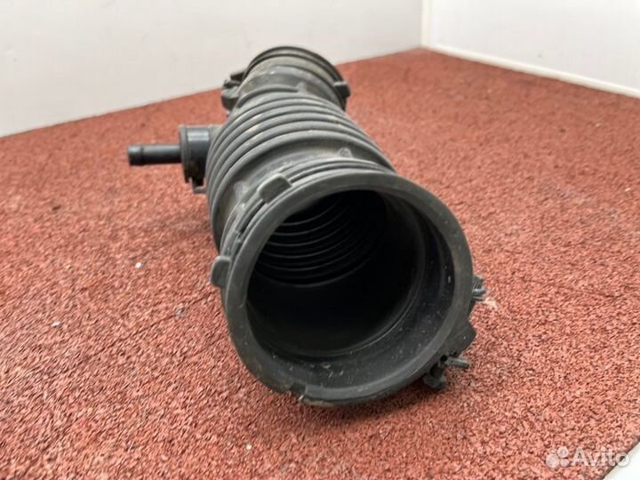 Патрубок воздушного фильтра Hyundai Solaris 2