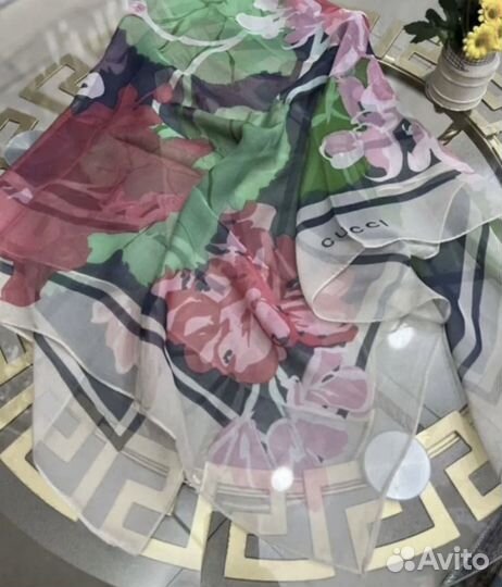 Платок Gucci