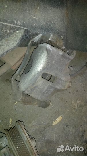 Суппорт передний левый форд мондэо 3