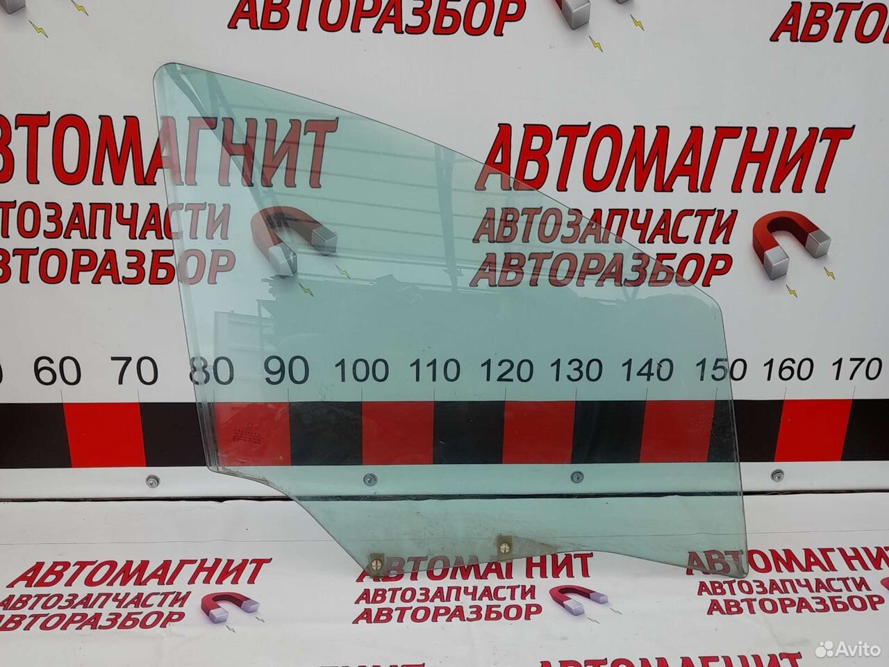 Стекло переднее правое Пежо 307