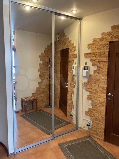 3-к. квартира, 79,7 м², 3/5 эт.