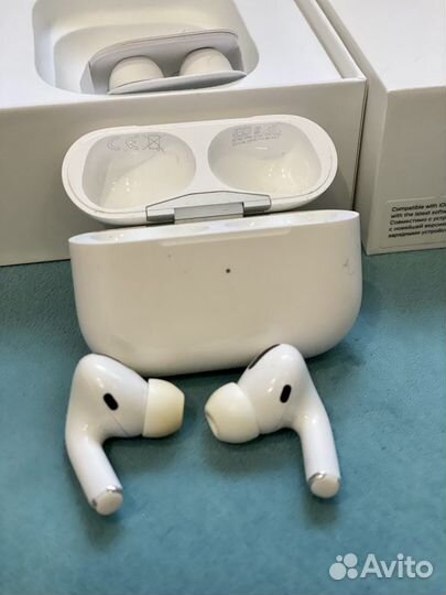 Зарядный кейс Apple airpods pro 1