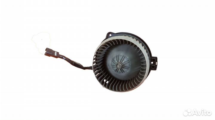 Мотор печки Suzuki Liana RA11S M16A