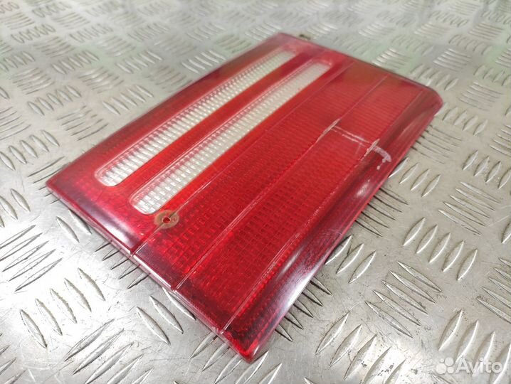 Фонарь задний внутренний правый Daihatsu Atrai 7