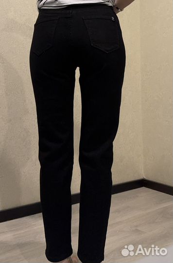 Джинсы женские черные
