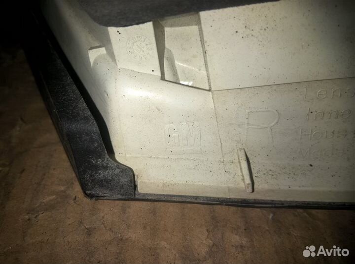 Фонарь правый Opel Astra J хэтчбек 2013